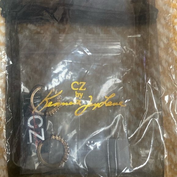 Baguette blue sapphire hoops - Picture 2 of 3